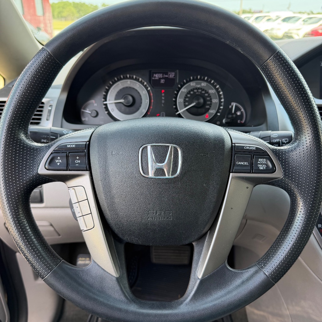 2016 Honda Odyssey - $9,991