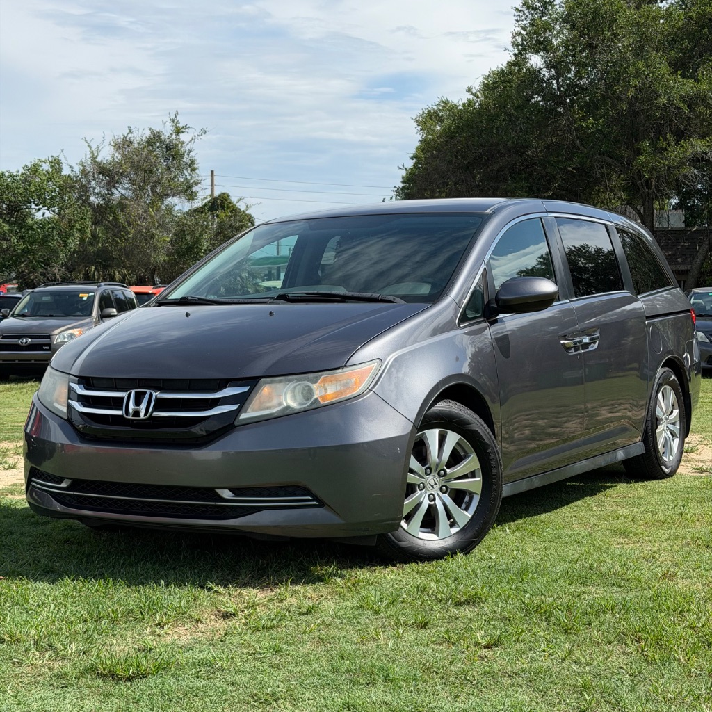 2016 Honda Odyssey - $9,991
