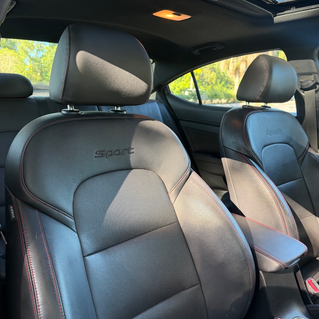 2018 Hyundai Elantra - $9,991