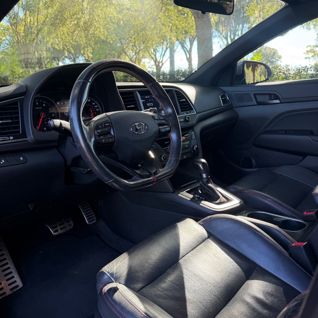 2018 Hyundai Elantra - $9,991