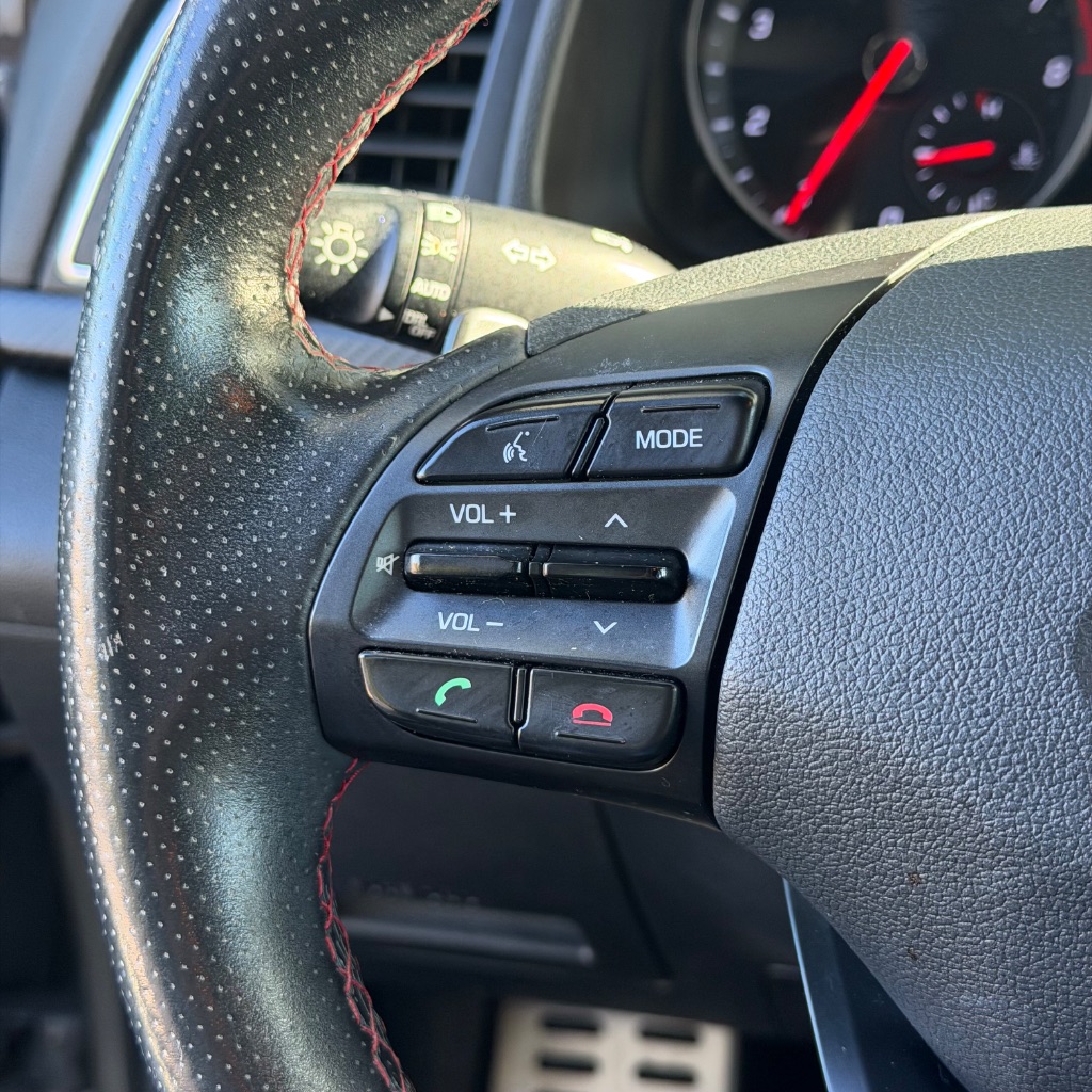 2018 Hyundai Elantra - $9,991
