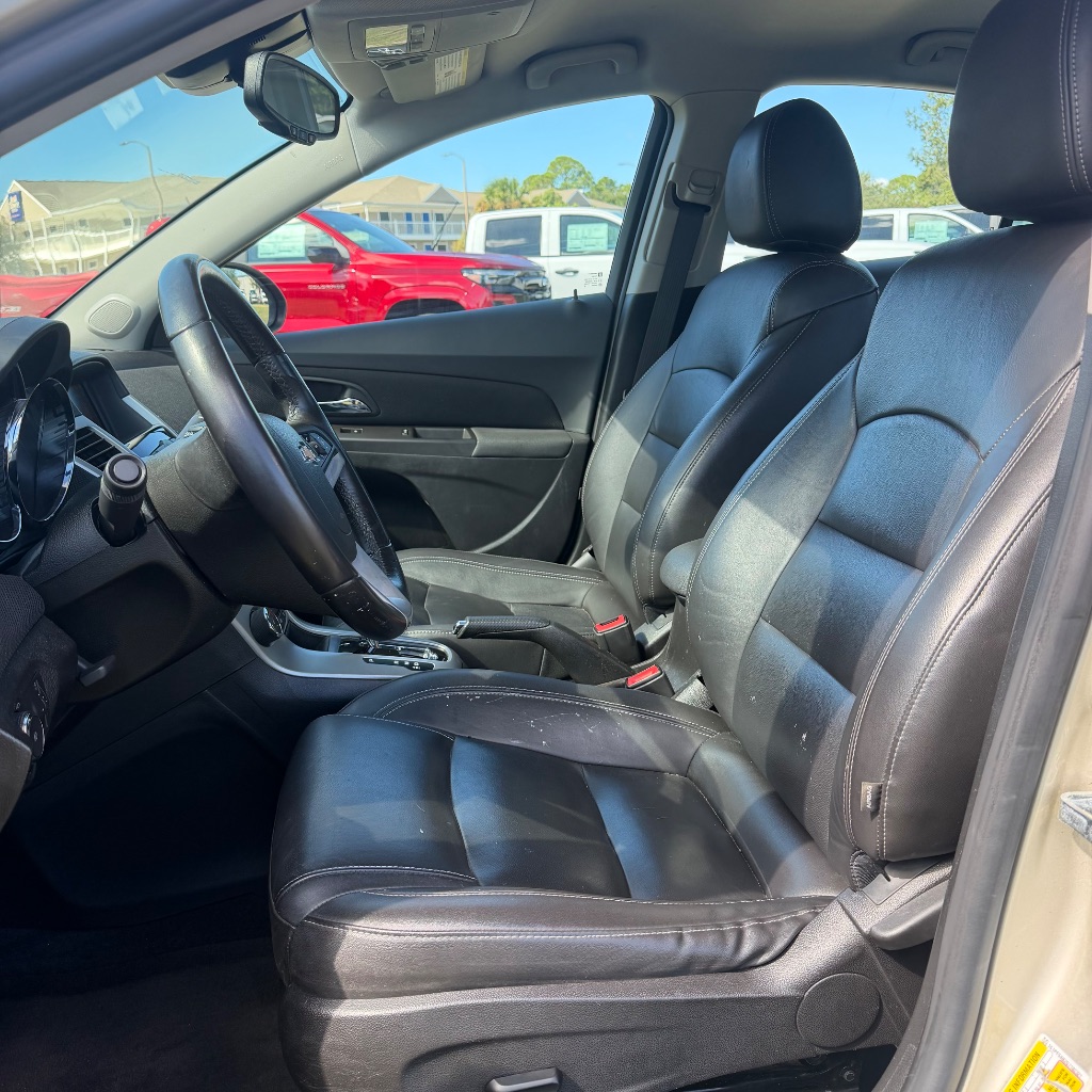 2016 Chevrolet Cruze - $5,592