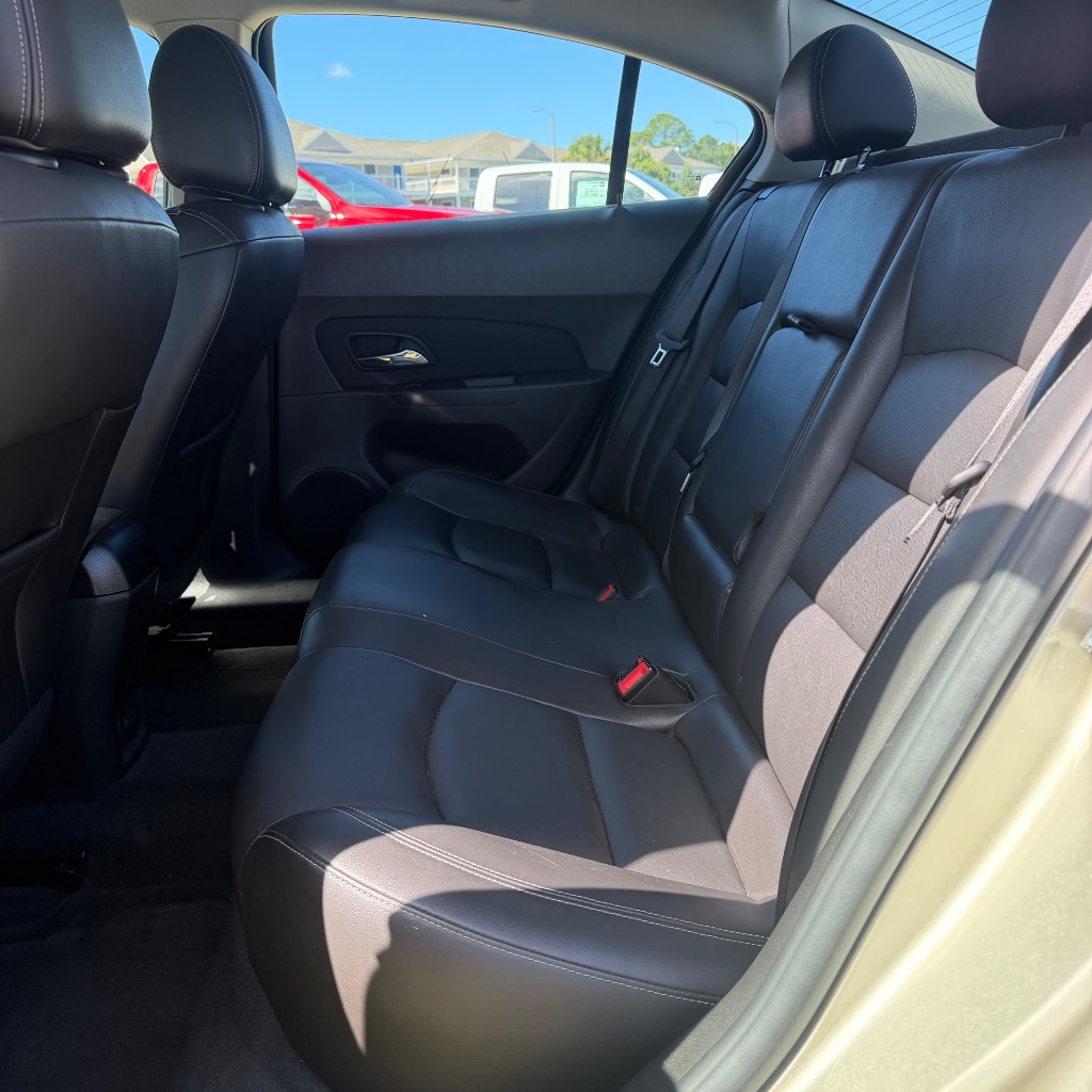 2016 Chevrolet Cruze - $5,592