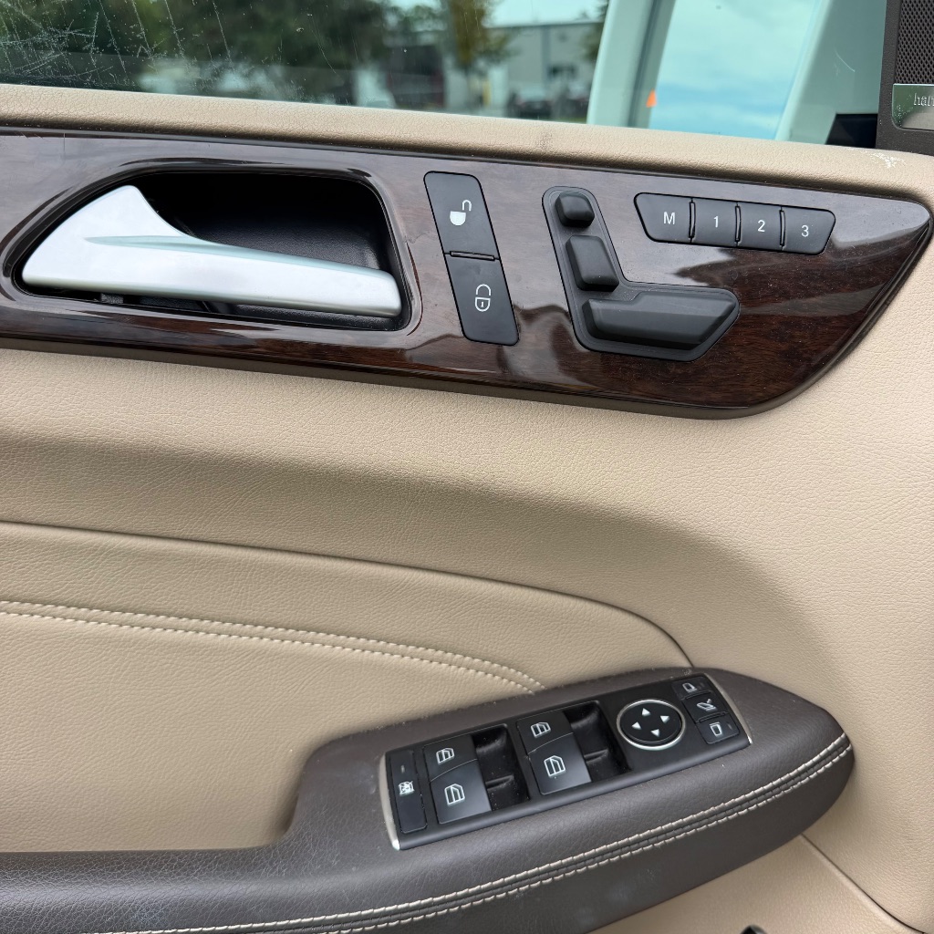 2014 Mercedes-Benz M Class - $9,991