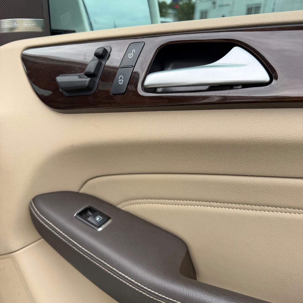 2014 Mercedes-Benz M Class - $9,991
