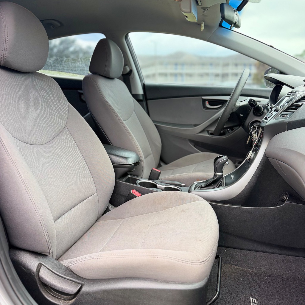 2014 Hyundai Elantra - $4,991