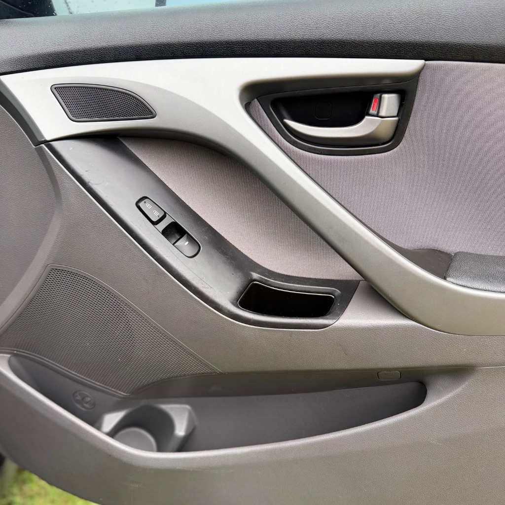 2014 Hyundai Elantra - $4,991