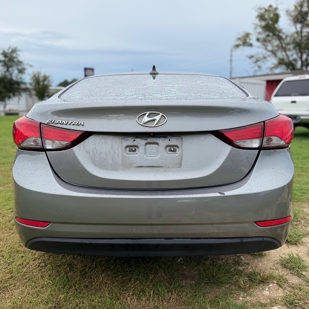 2014 Hyundai Elantra - $4,991