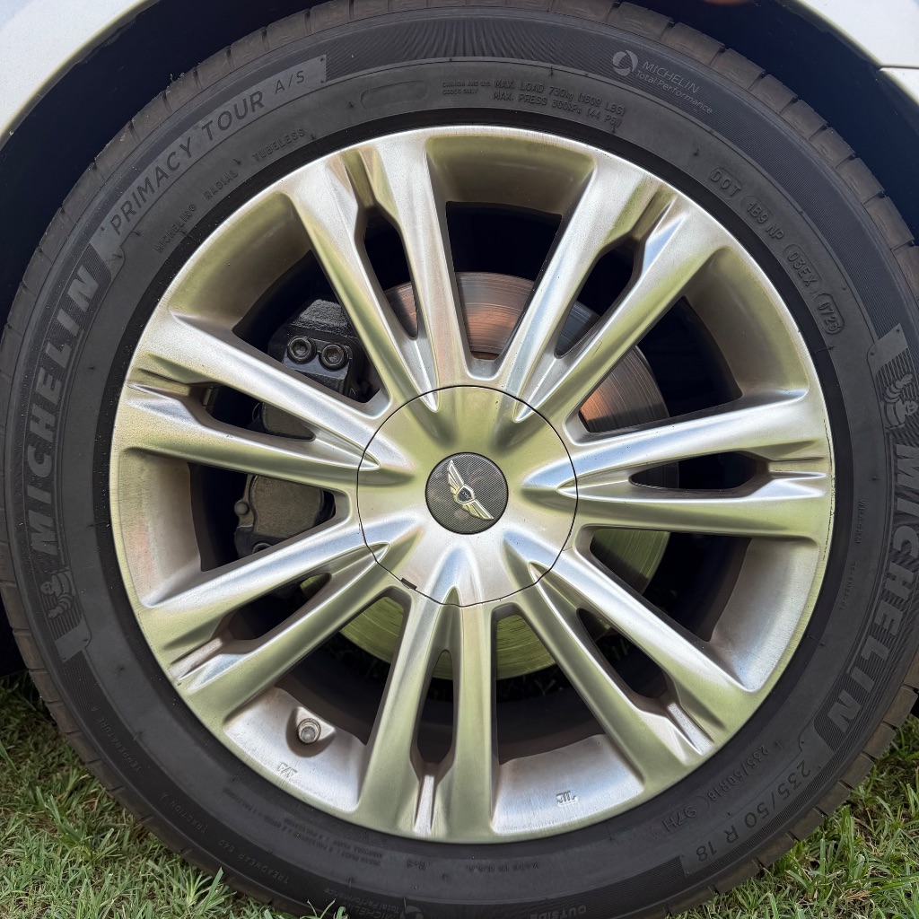 2012 Hyundai Genesis - $6,991