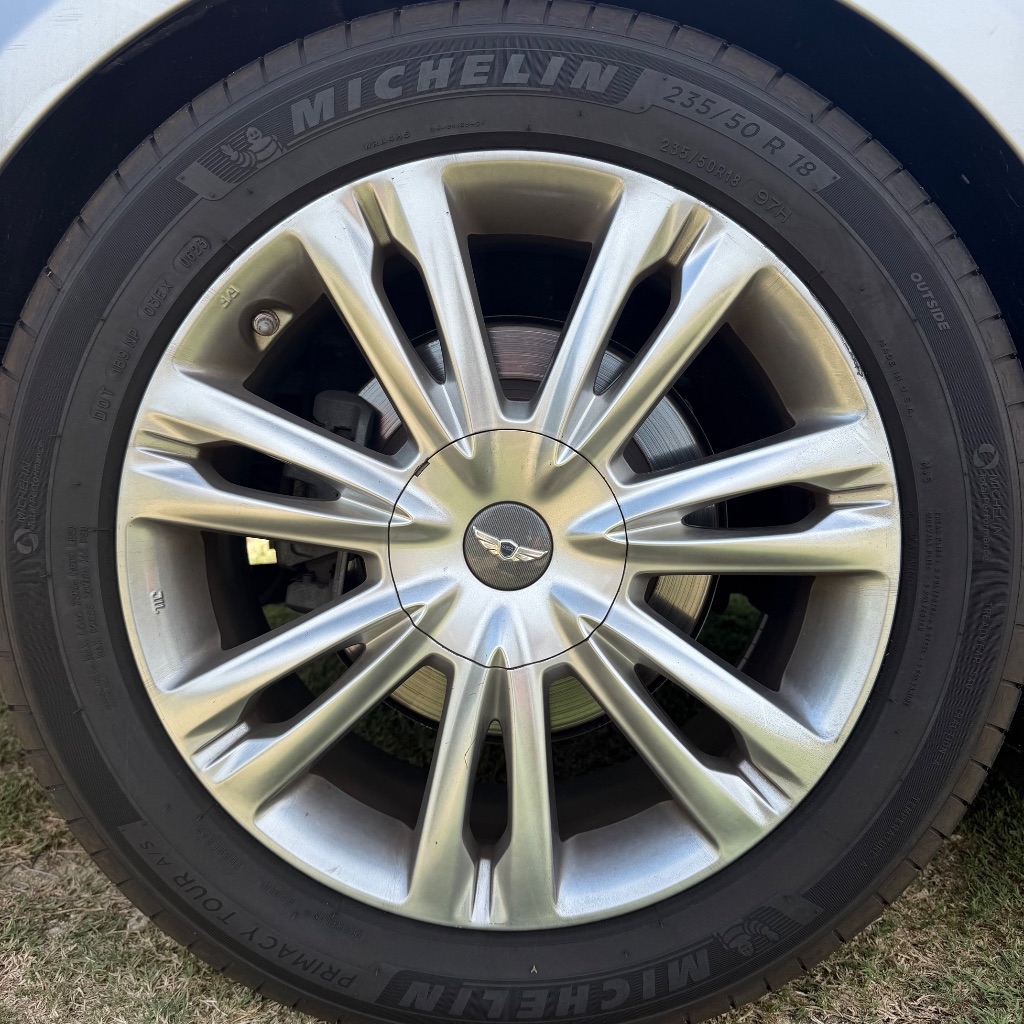 2012 Hyundai Genesis - $6,991