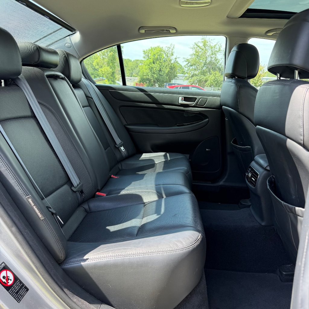 2012 Hyundai Genesis - $6,991