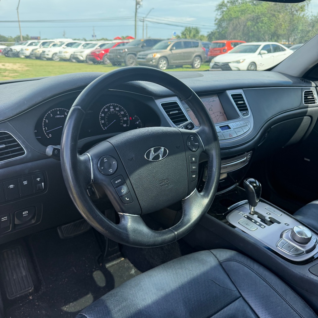 2012 Hyundai Genesis - $6,991