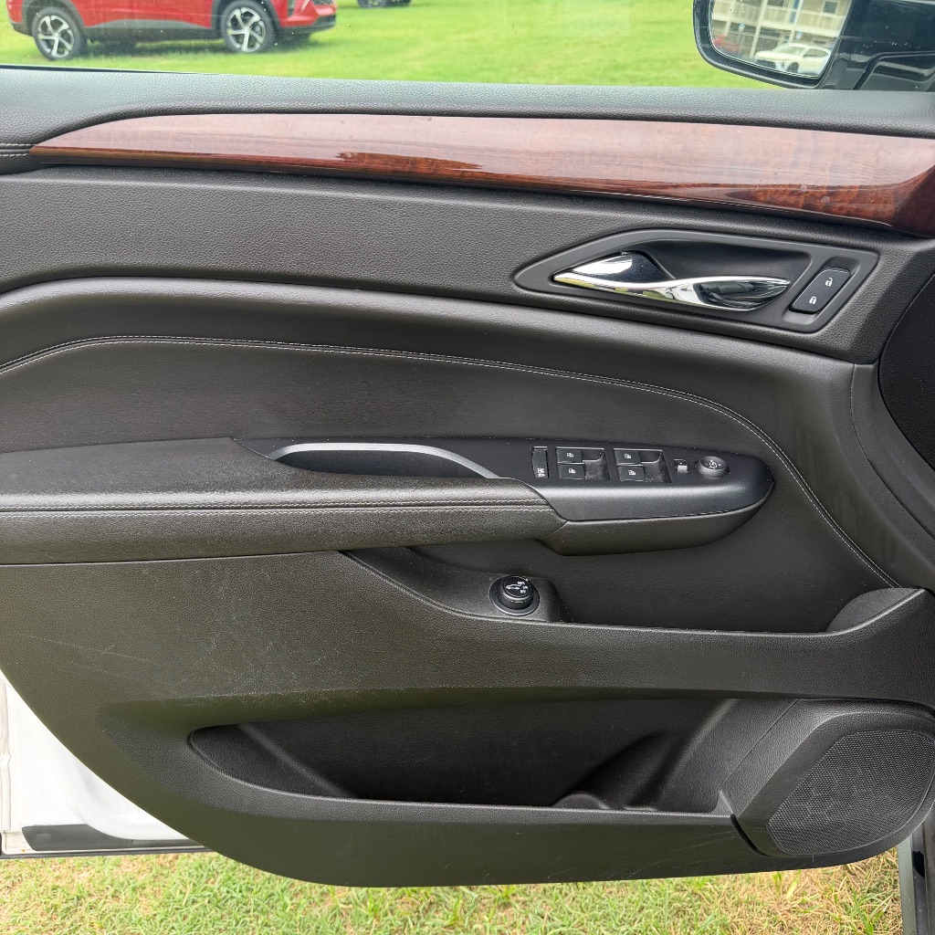 2013 Cadillac SRX - $4,450