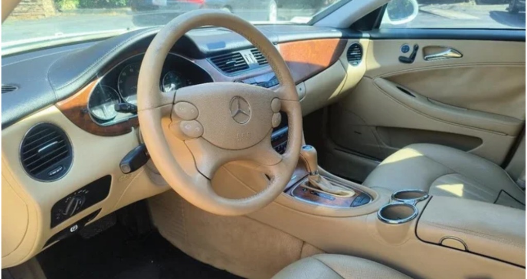 2008 Mercedes-Benz CLS-Class - $6,300