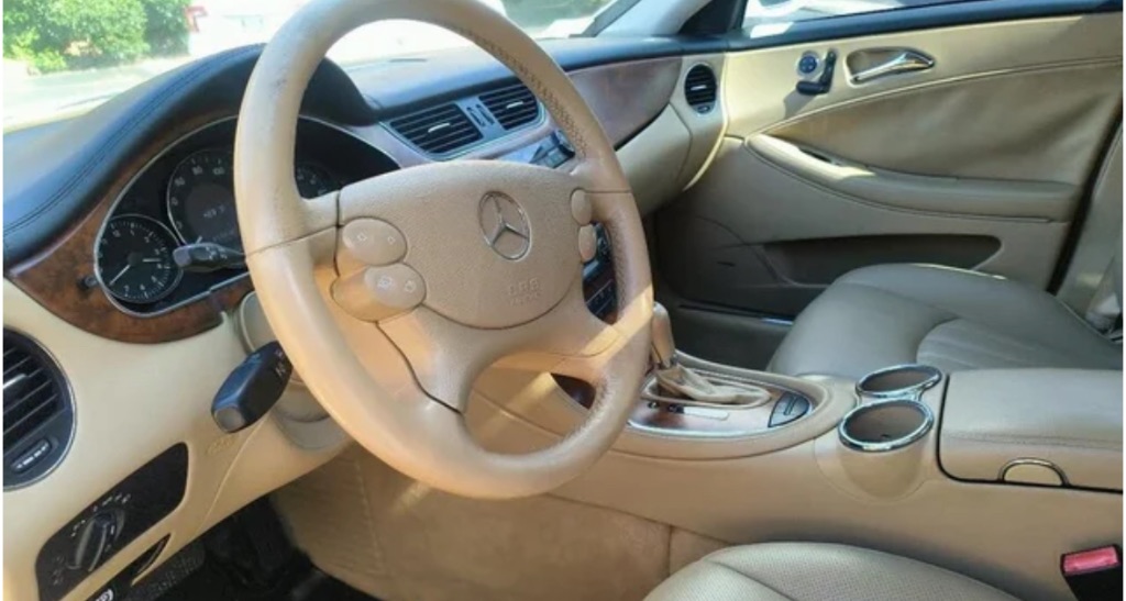 2008 Mercedes-Benz CLS-Class - $6,300