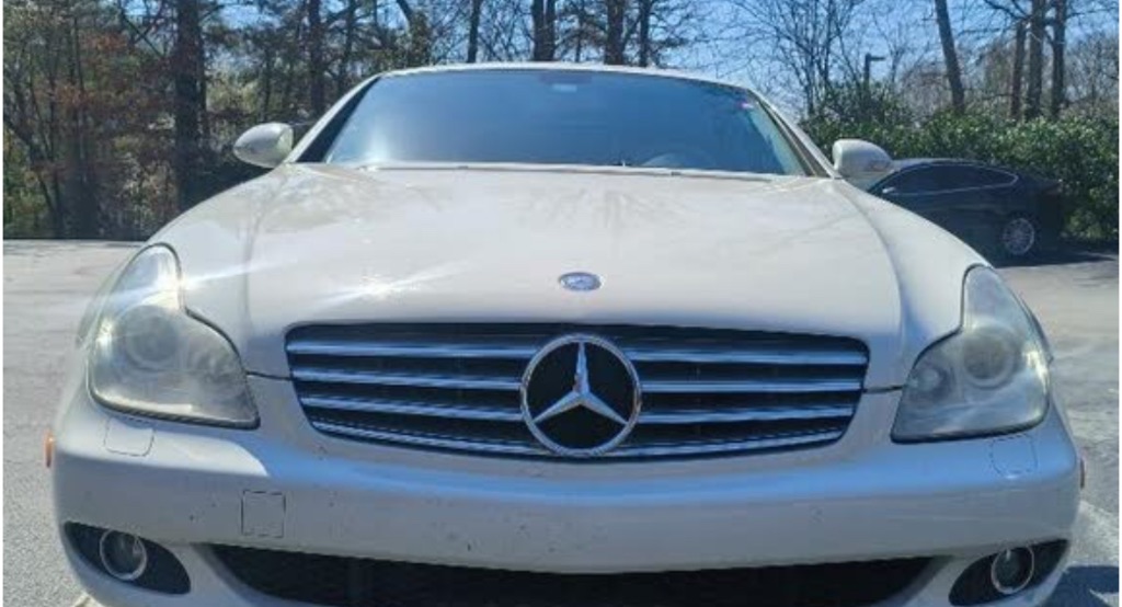 2008 Mercedes-Benz CLS-Class - $6,300