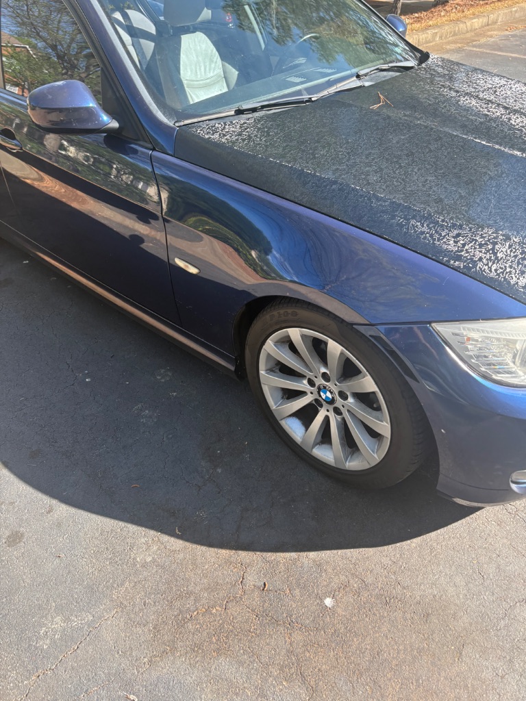 2011 BMW 328i - $4,700