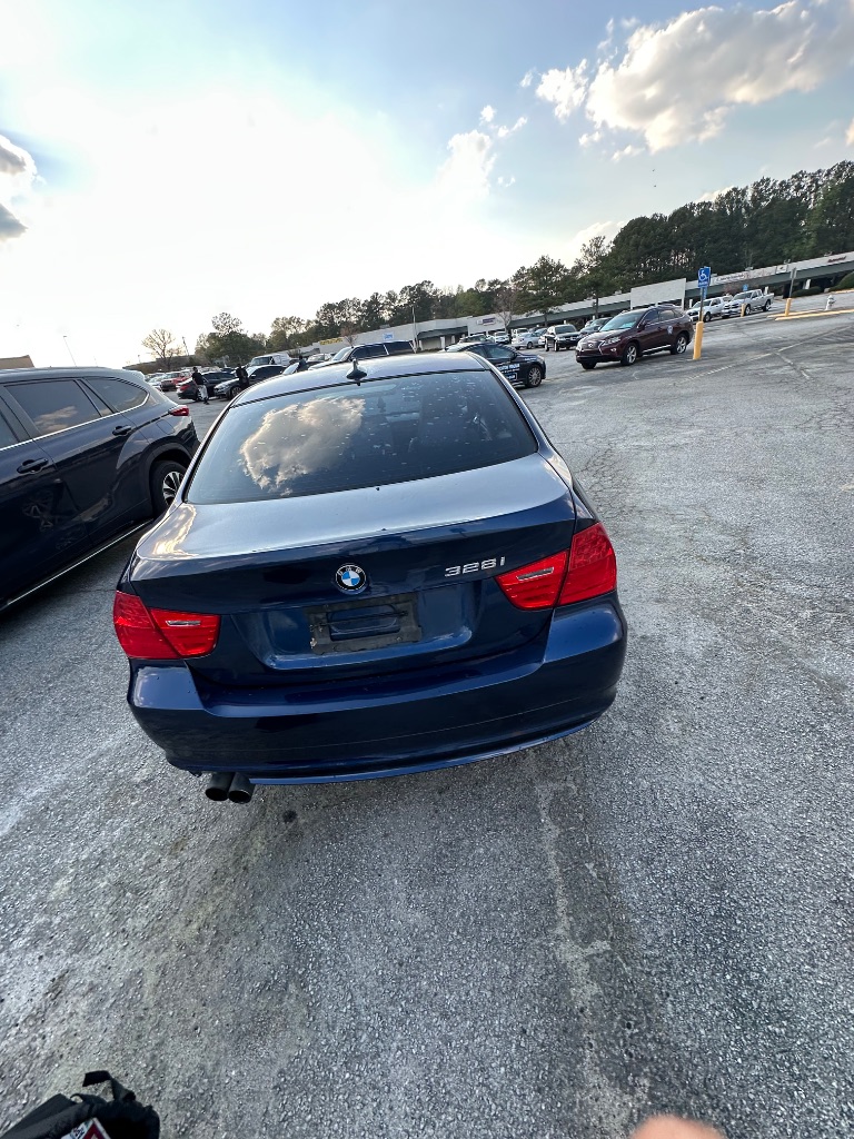 2011 BMW 328i - $4,700