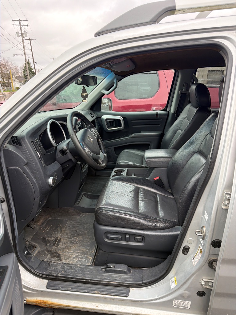 2006 Honda Ridgeline - $4,995