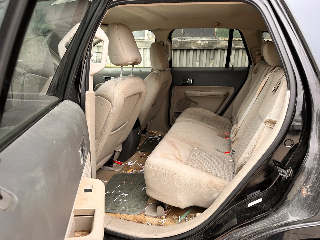2008 Ford Edge - $3,499