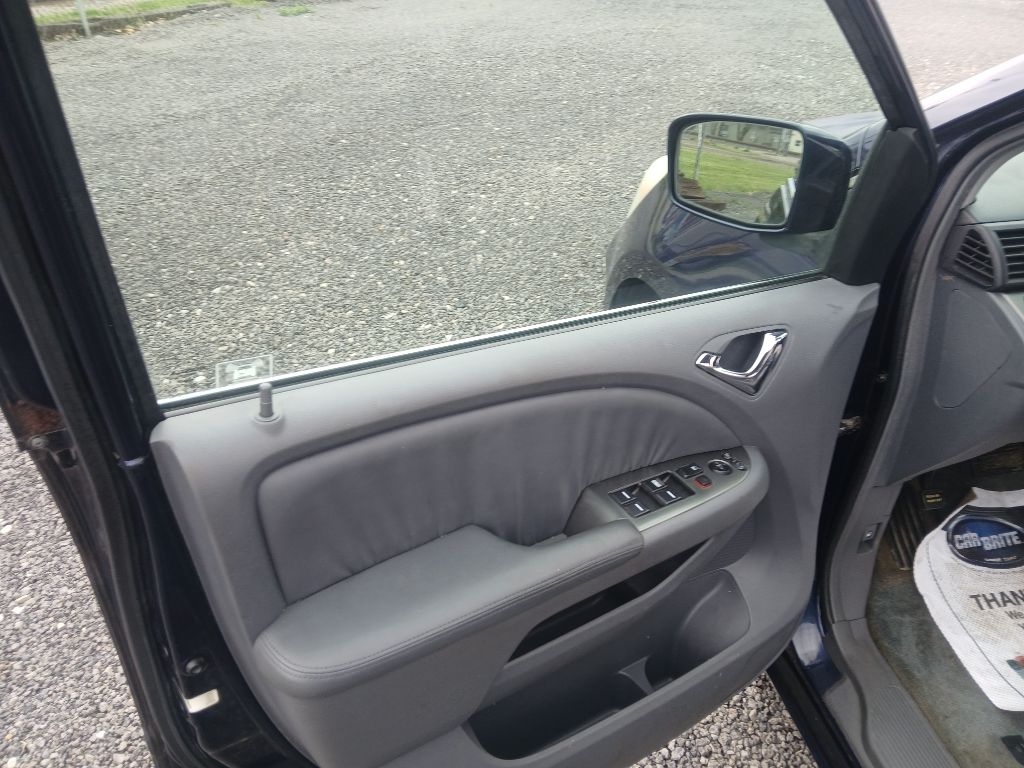 2006 Honda Odyssey - $3,499