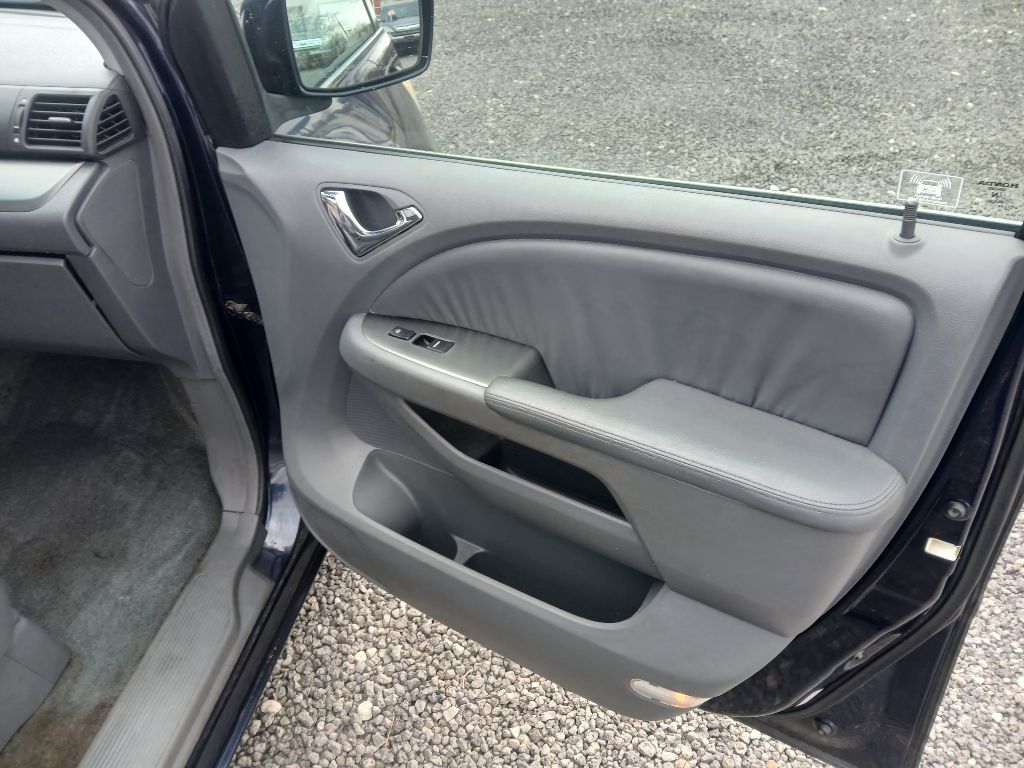 2006 Honda Odyssey - $3,499