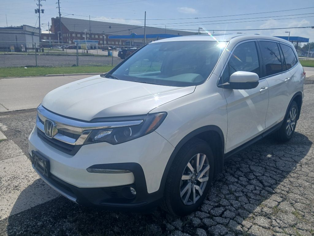 2019 Honda Pilot - $17,999