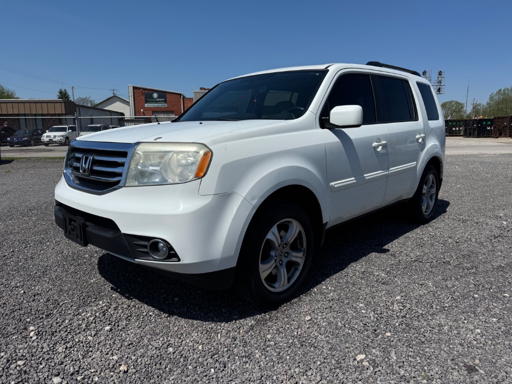 2014 Honda Pilot - $10,999