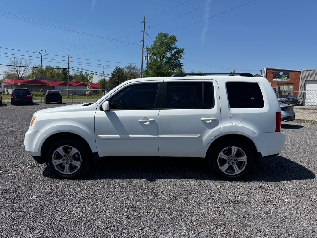 2014 Honda Pilot - $10,999