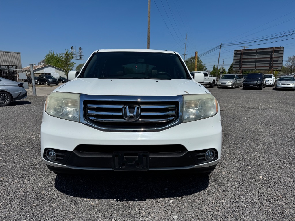 2014 Honda Pilot - $10,999