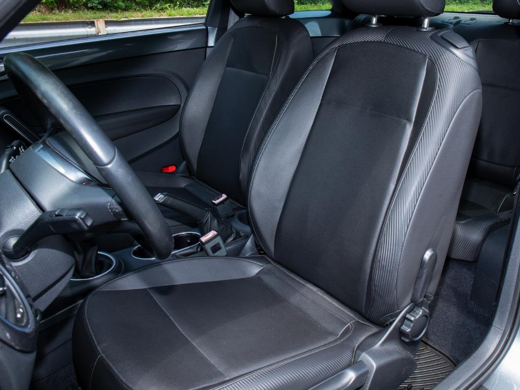 2012 Volkswagen Beetle - $11,495