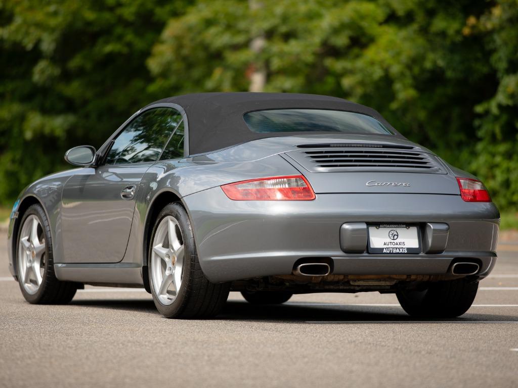 2006 Porsche 911 - $52,997