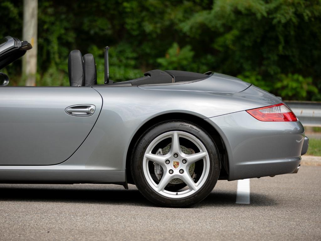 2006 Porsche 911 - $52,997
