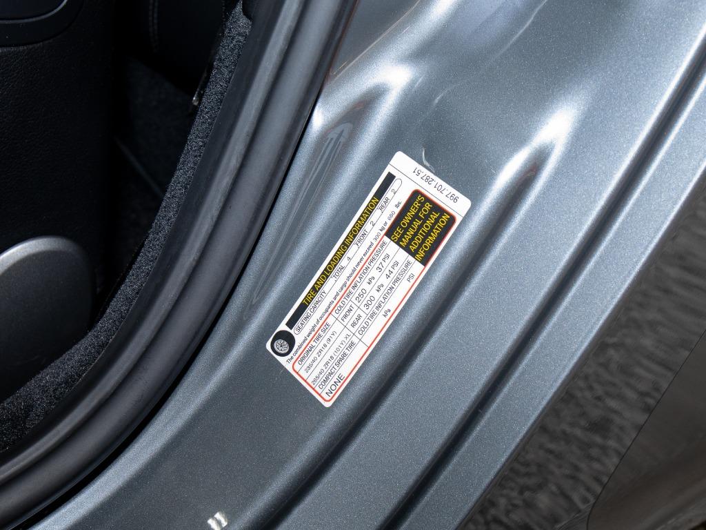 2006 Porsche 911 - $52,997
