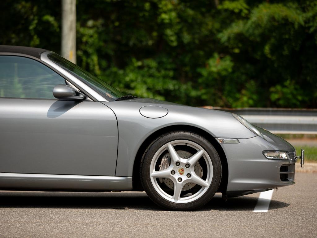 2006 Porsche 911 - $52,997