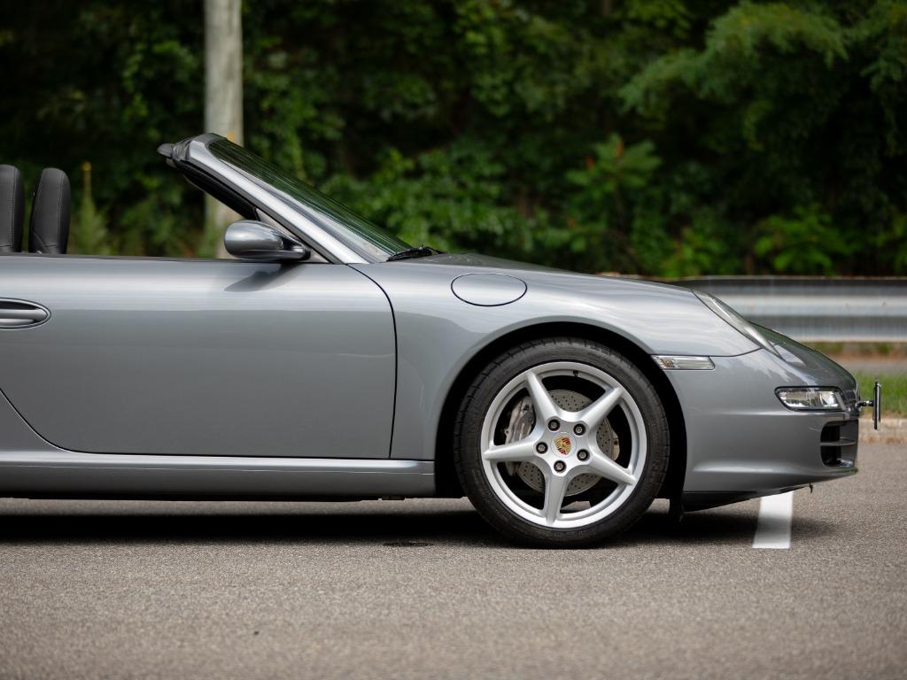 2006 Porsche 911 - $52,997