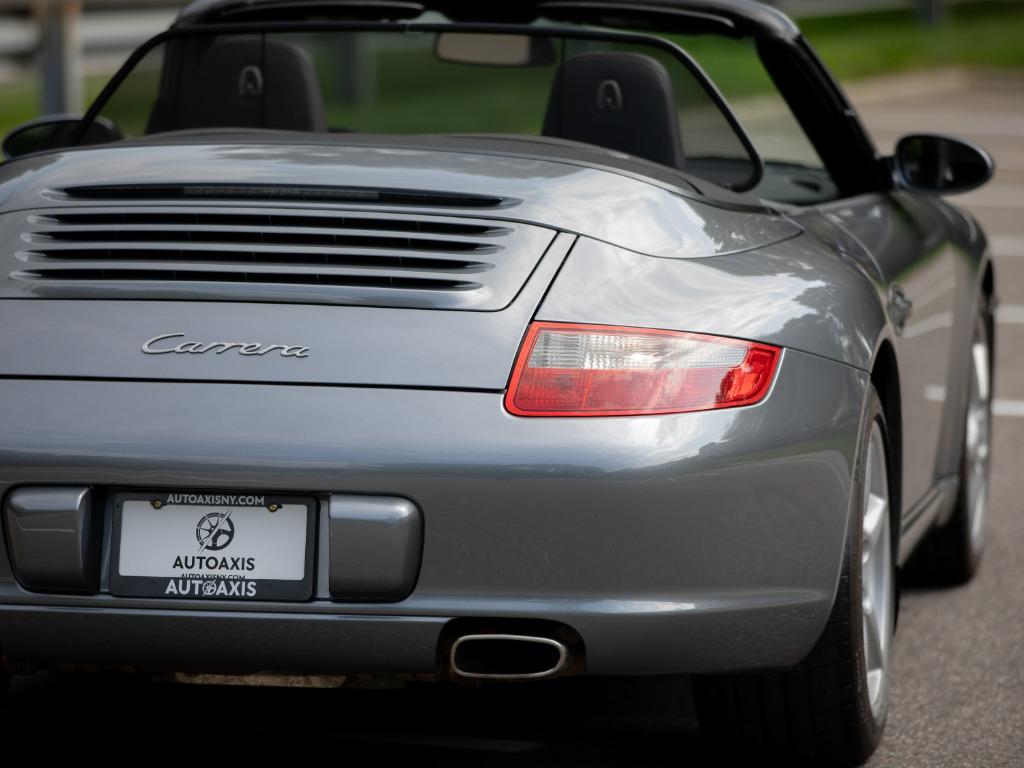 2006 Porsche 911 - $52,997