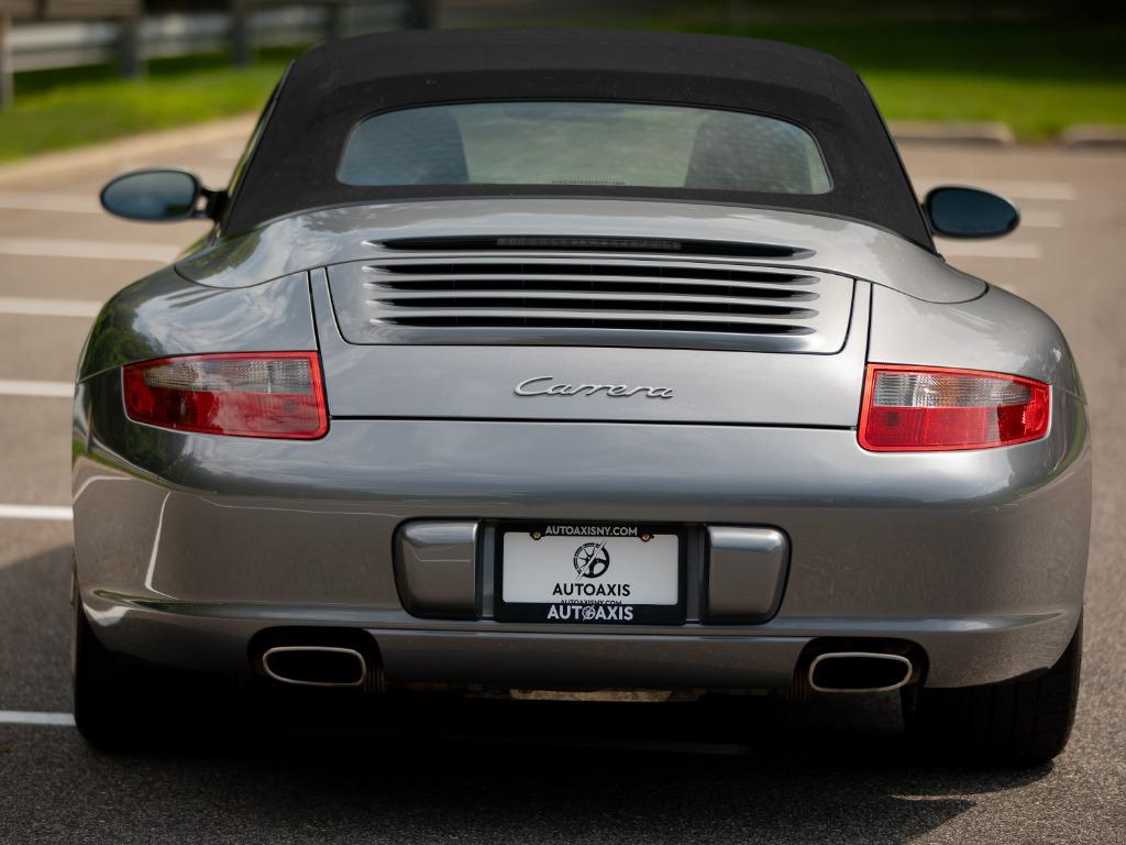 2006 Porsche 911 - $52,997
