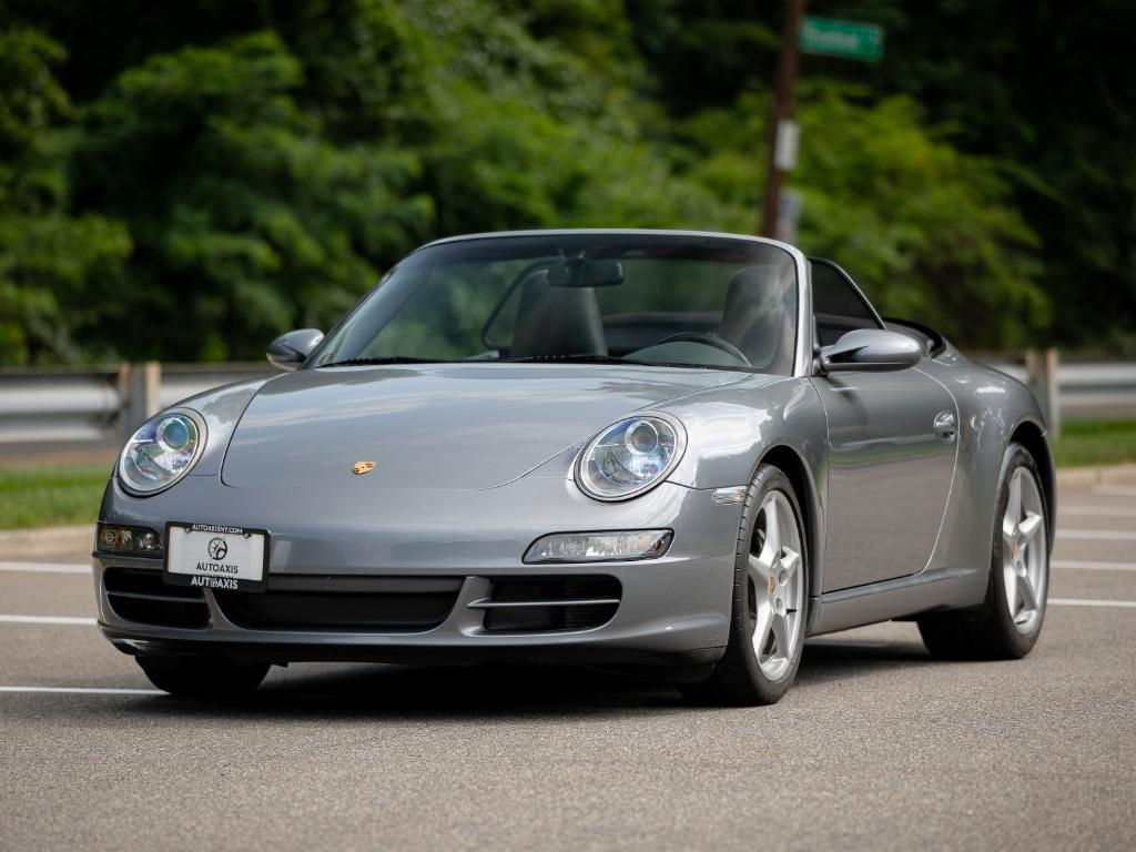 2006 Porsche 911 - $52,997