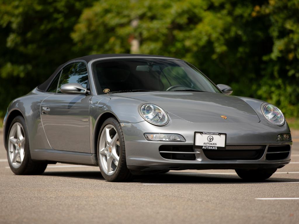 2006 Porsche 911 - $52,997