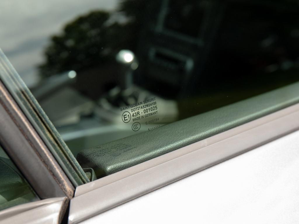 2006 Porsche 911 - $52,997