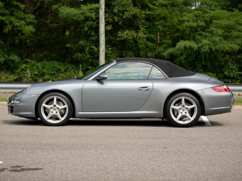 2006 Porsche 911 - $52,997