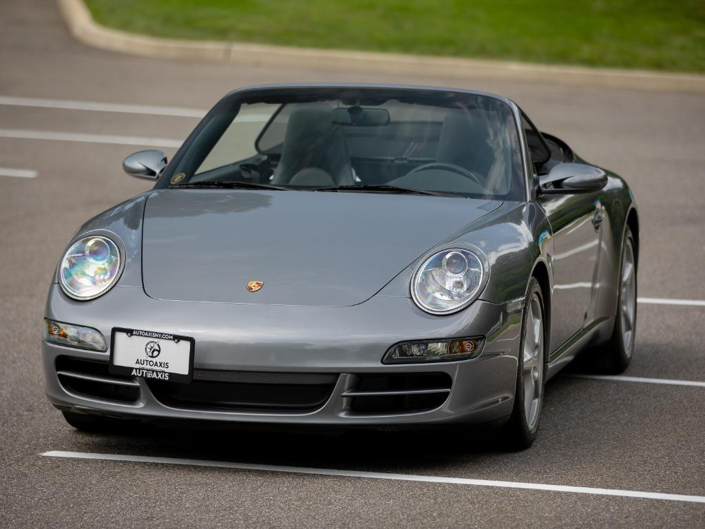 2006 Porsche 911 - $52,997