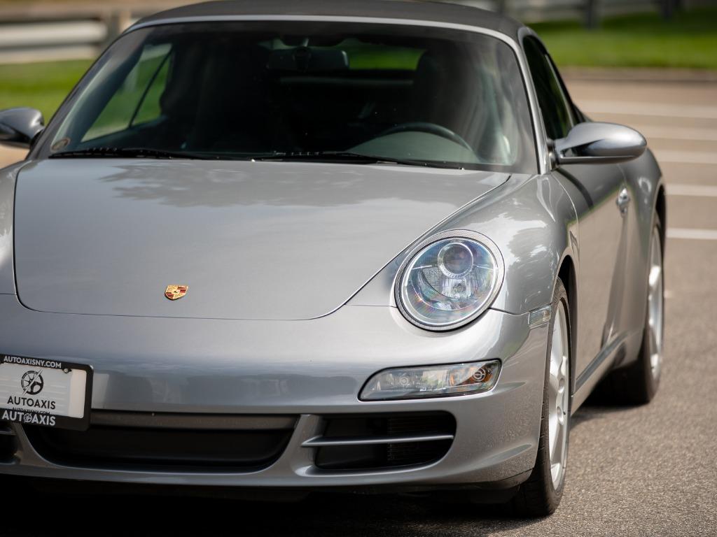 2006 Porsche 911 - $52,997