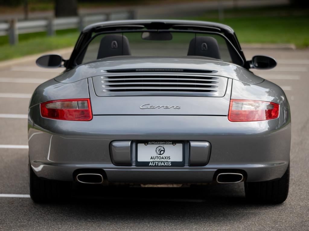 2006 Porsche 911 - $52,997