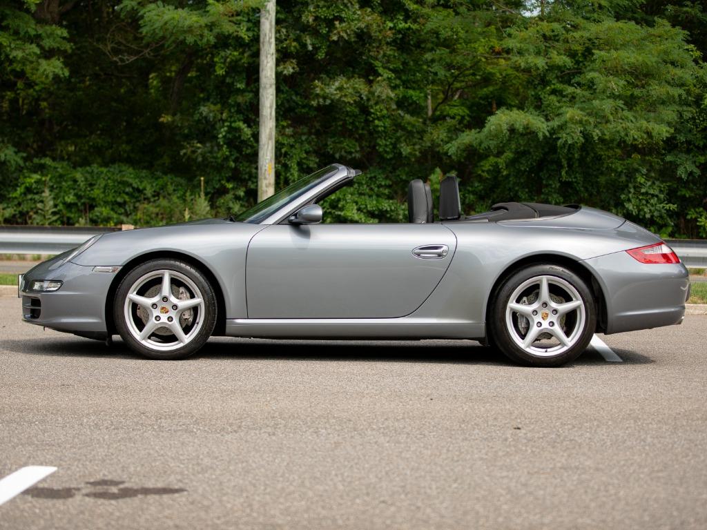 2006 Porsche 911 - $52,997