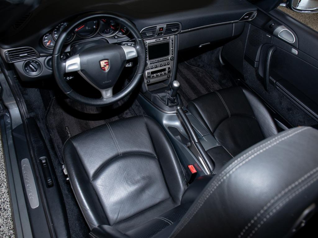 2006 Porsche 911 - $52,997