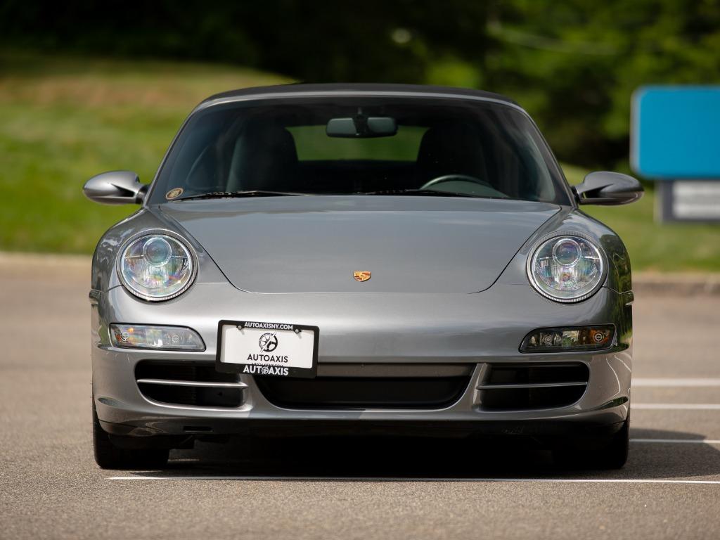 2006 Porsche 911 - $52,997