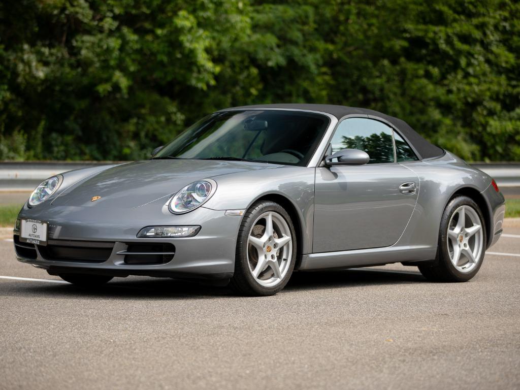 2006 Porsche 911 - $52,997