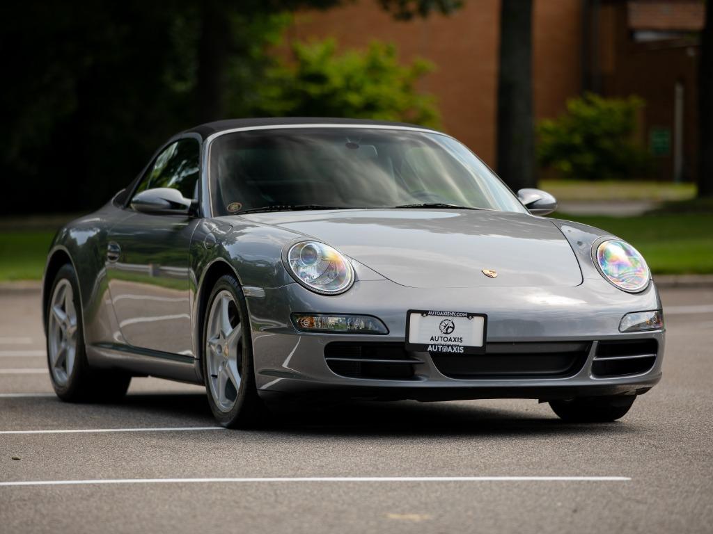 2006 Porsche 911 - $52,997